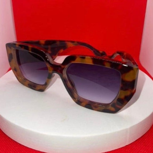 Retro Wide Leg Sunglasses